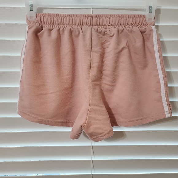 3/$12 or 5/$17⭐️Dusty Pink Sporty Shorts - Picture 2 of 3